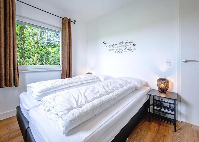 Wieringen Waddenlodge *